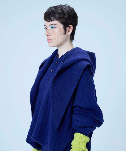 Henry neck army knit