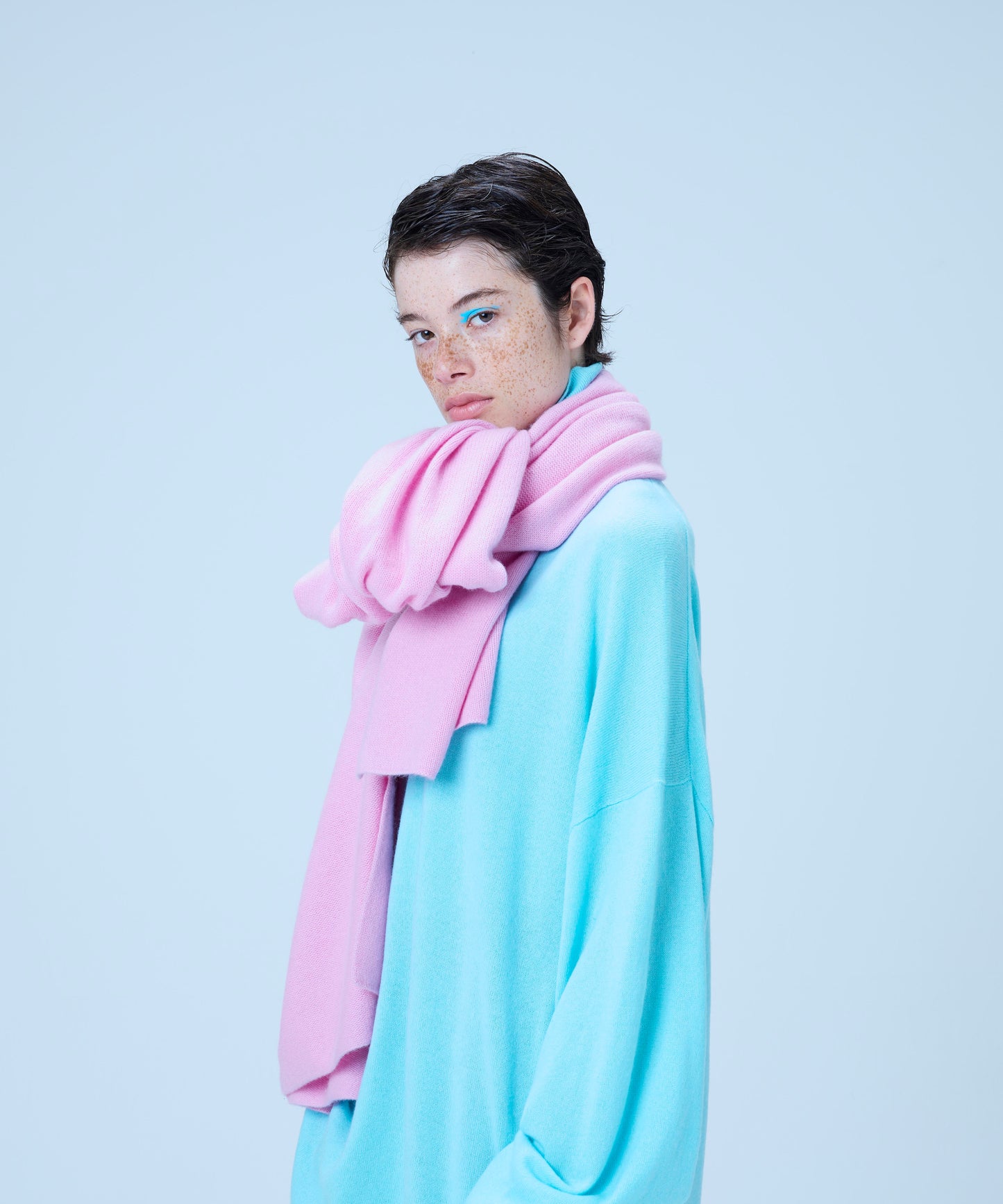 Body wrapped stole