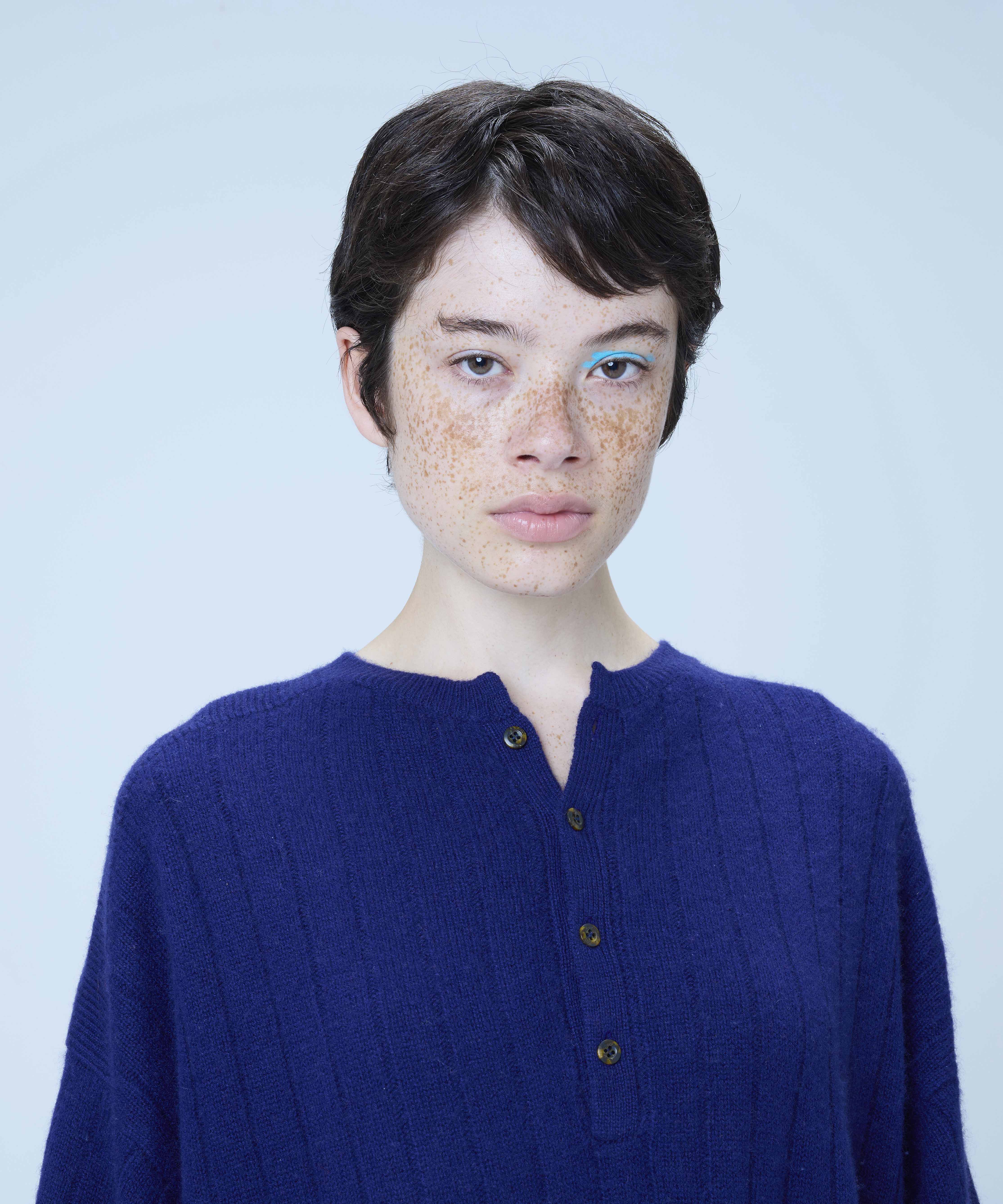 Henry neck army knit – y_yo